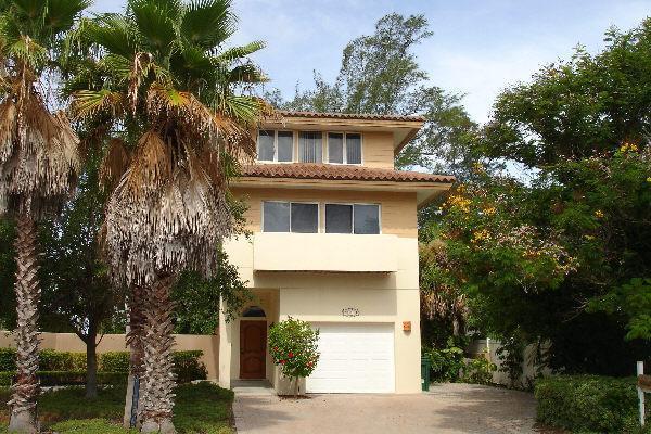 Serenity Four Bedroom Villa Holmes Beach Extérieur photo